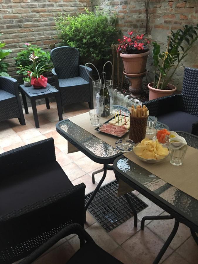 B&B Le Campane Ferrare Extérieur photo